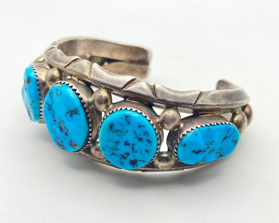 Vintage Navajo Cuff, Sterling Silver and Sleeping… - image 2