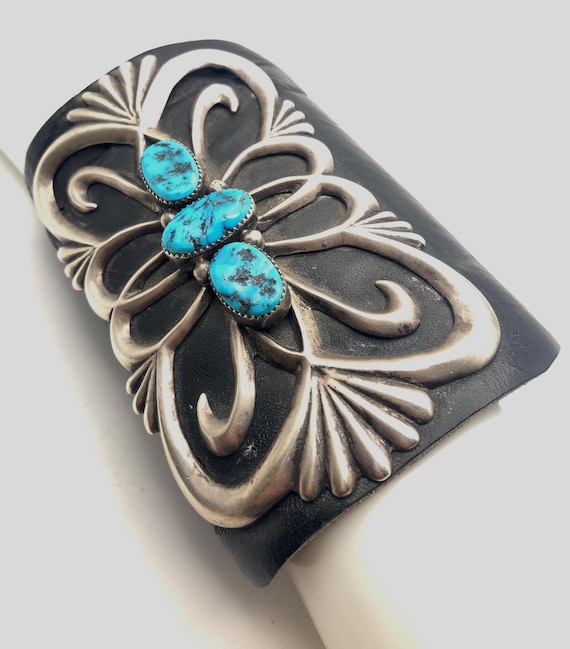 Huge Vintage Zuni Turquoise Coral Native American Jewelry Silver Bowguard Ketoh Bracelet Huge Vintage Zuni Turquoise Coral Native American Jewelry Silver Bowguard Ketoh Bracelet