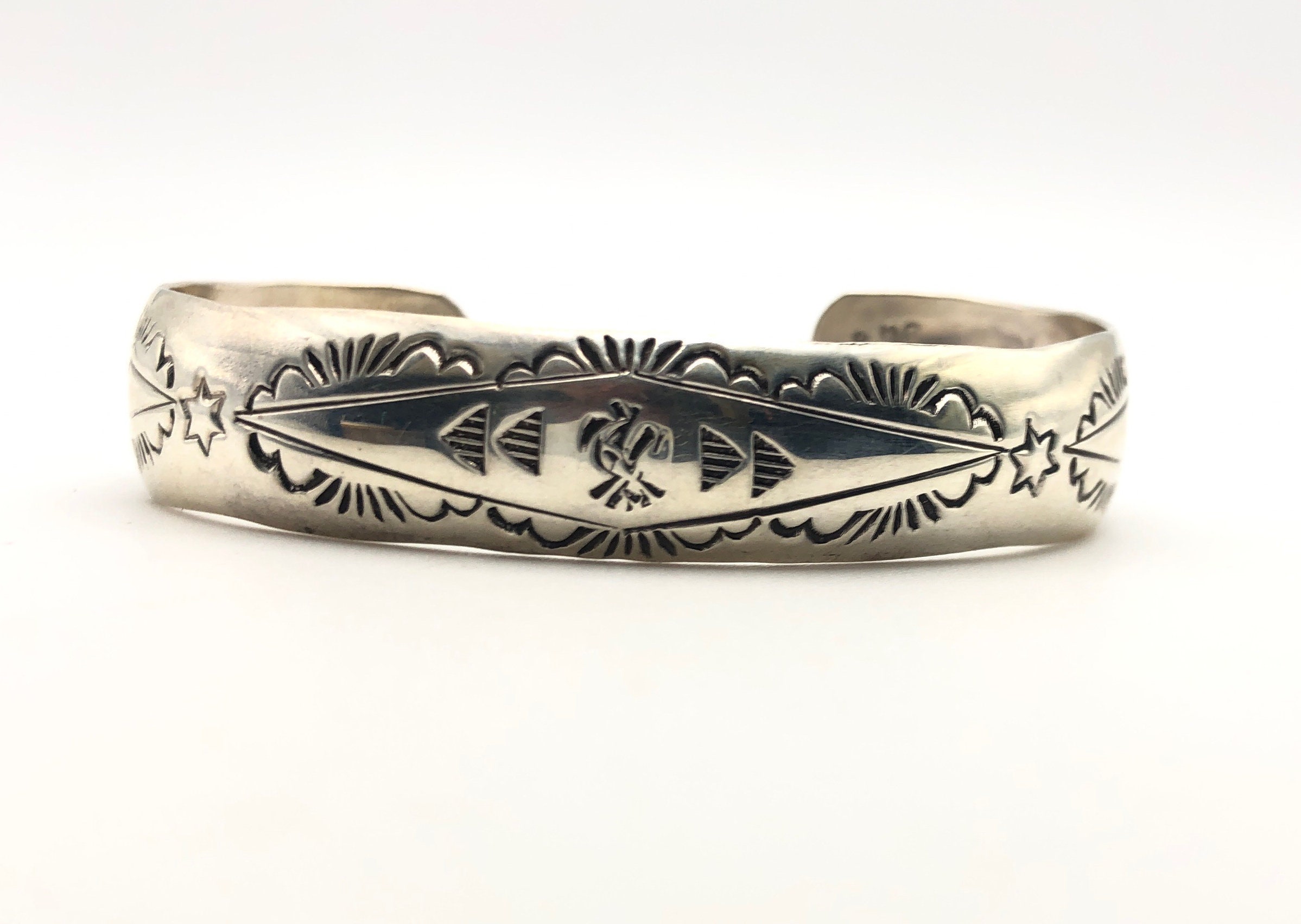 Museum Vintage Navajo 'Long Geometric' Persin Turquoise Native American Jewelry Silver Bracelet Museum Vintage Navajo 'Long Geometric' Persin Turquoise Native American Jewelry Silver Bracelet