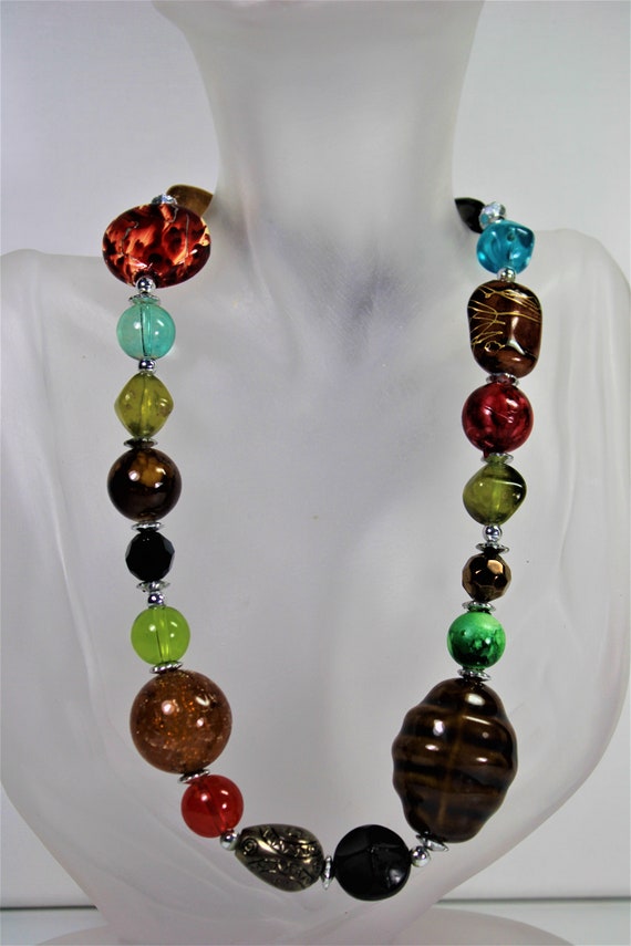 Vintage Mixed Media Beaded Necklace - image 5