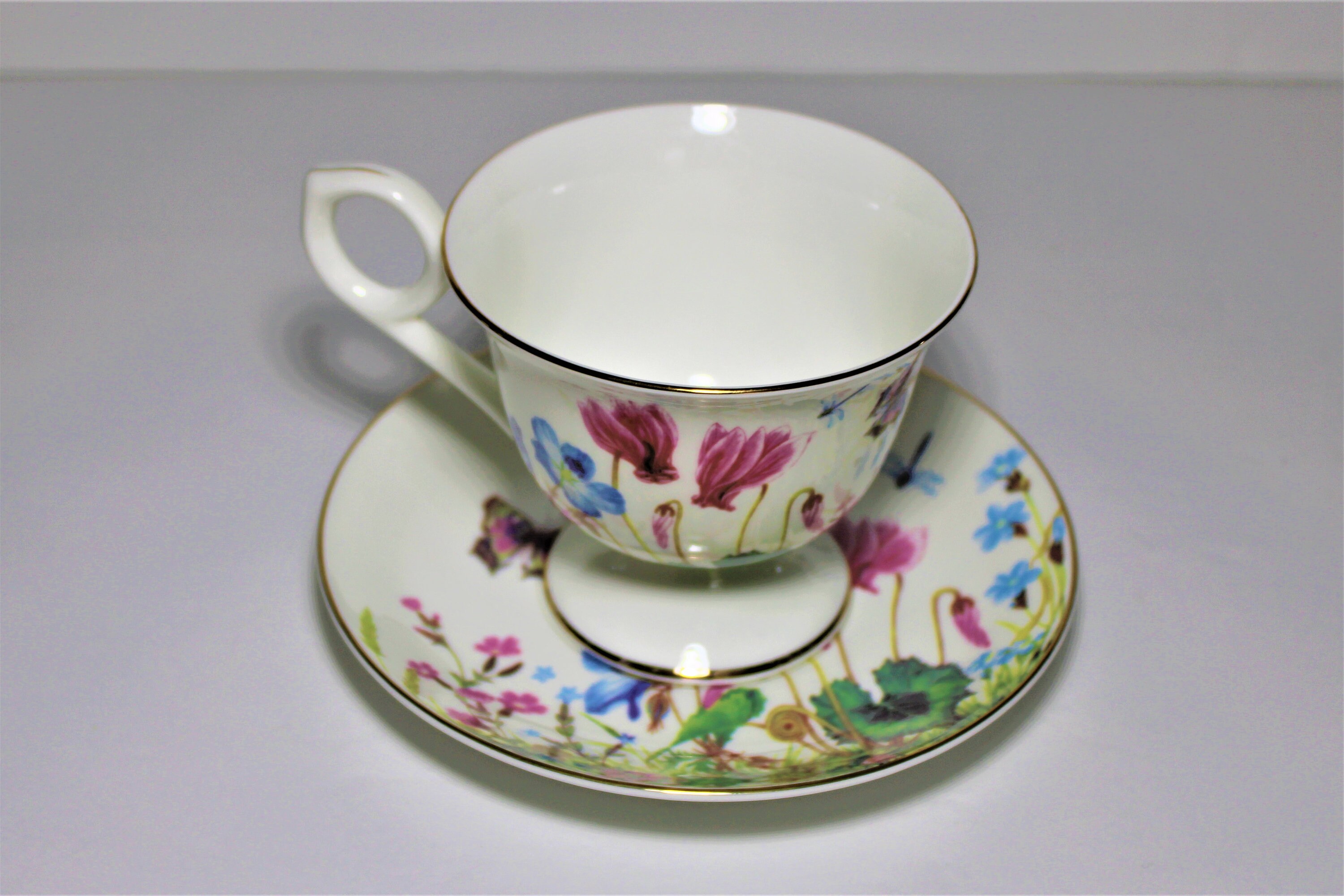 Gracie Bone China Floral Footed Tea/coffee Cup and Saucer Etsy UK