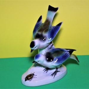 Vintage Pair Of Porcelain Blue Birds And Bug Figurine