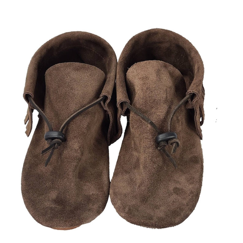 Frontier Fringed Moccasin Shoe for Men | Suede Leather Fringe Turnshoe for Rendezvous, Mountain Men, Reenactment | Genuine Leather Footwear bild 3