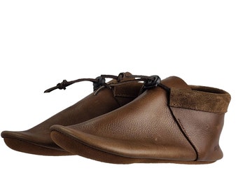 Dakota Moccasin for Men | Cowhide Leather Moccasin Shoes | Outdoor Footwear for Him | Handmade Leather Moccasins | Rugged Leather Moccs