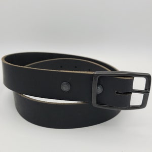Handmade Everyday Black Leather Belt for Men and Women | Handcrafted Genuine Minimalist Leather Belt for Gifts, Father&#39;s Day, Christmas