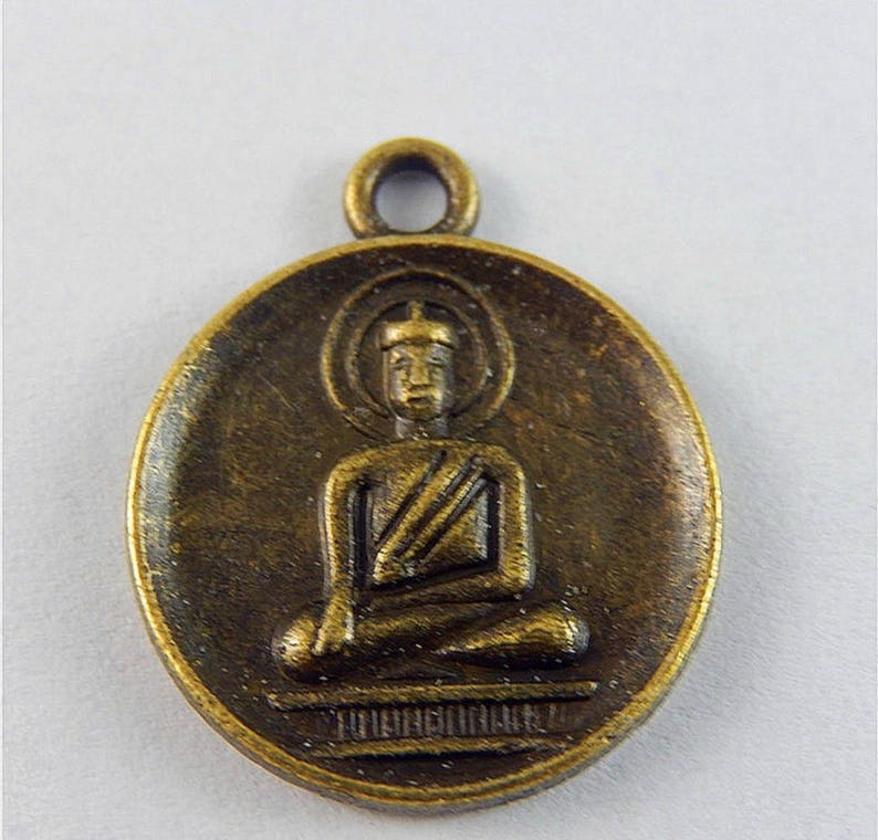 Breloque pendentif bouddha bronze antique, création de bijoux , zen,necklace bouddha image 4