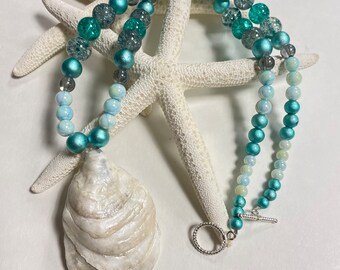 Real Oyster shell necklace with beads, Beach jewelry, Beaded necklace, Natural seashell pendant, Beach Lover's gift of jewelry