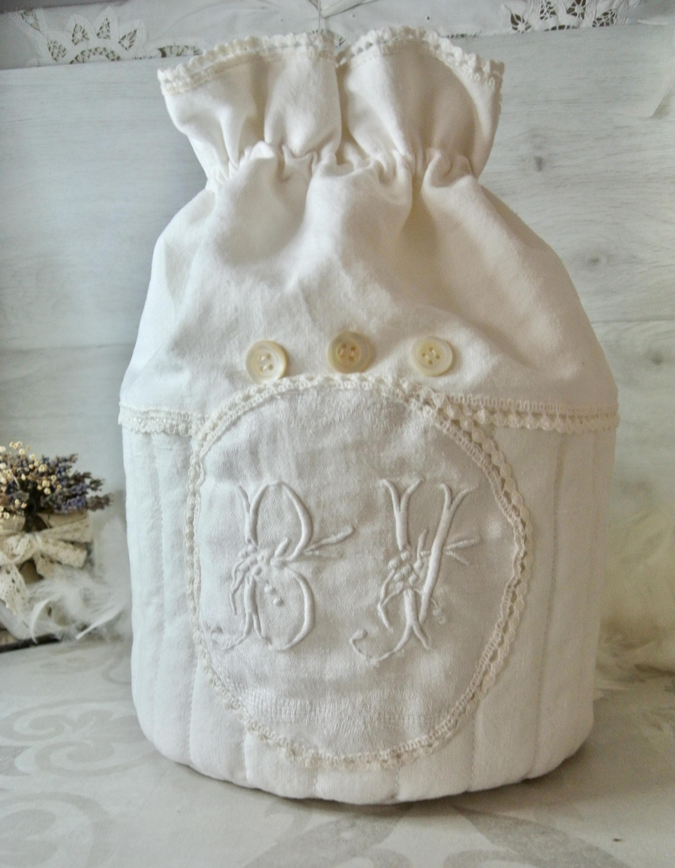 COEUR MONOGRAMMES ancien, style rétro vintage blanc