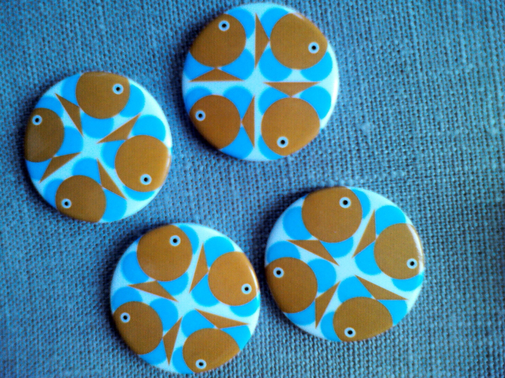 Aimants Badge Rond Poisson Rouge