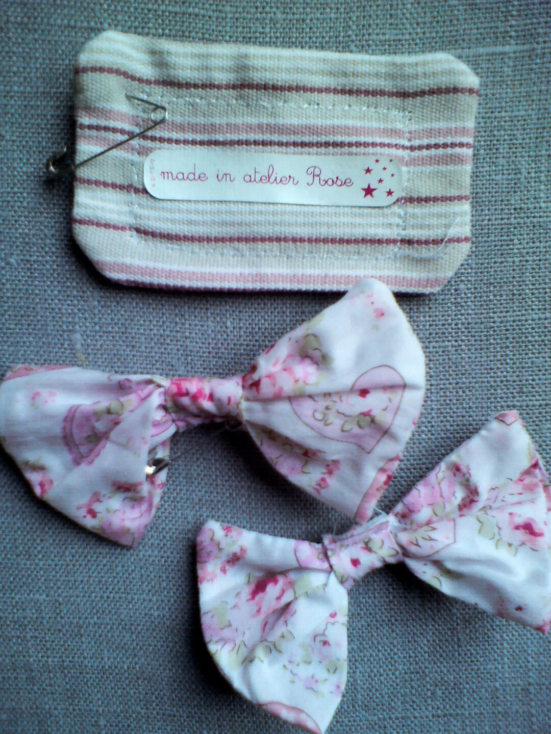 Broches Noeud Imprimé Roses