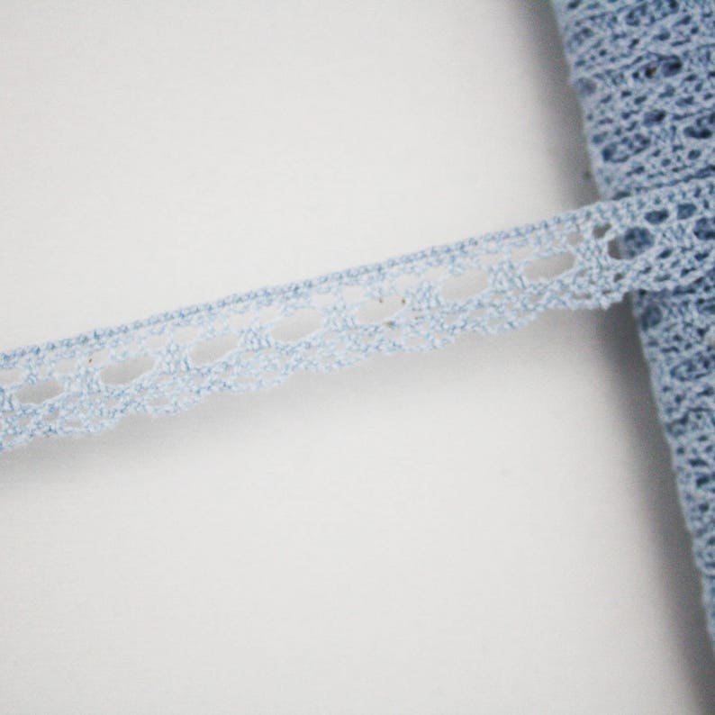 Galon dentelle bleu clair 10 mm, dentelle aux fuseaux, 1 m, ruban dentelle image 1