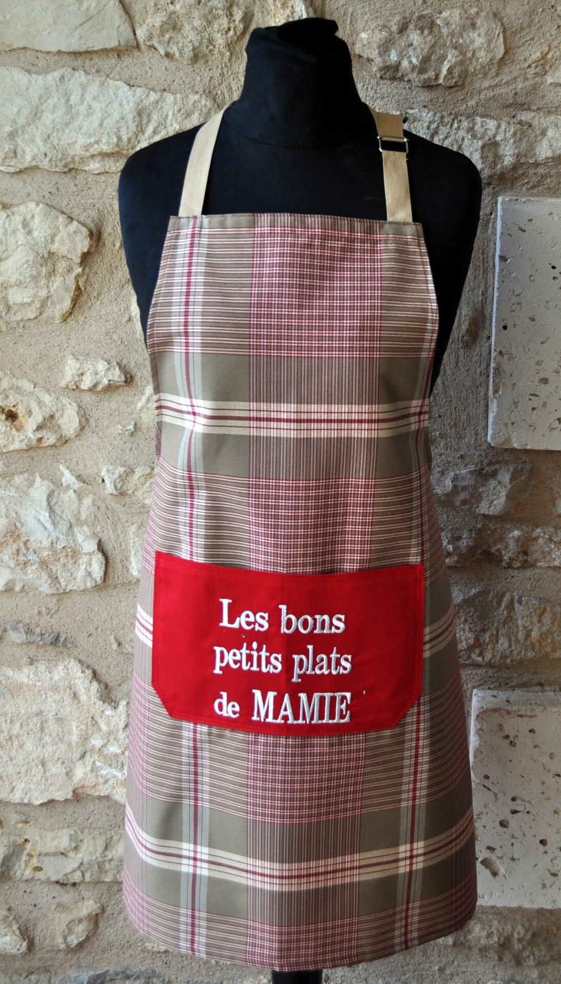 Tablier Femme Motif Tissu Écossais Les Bons Petits Plats de Mamie