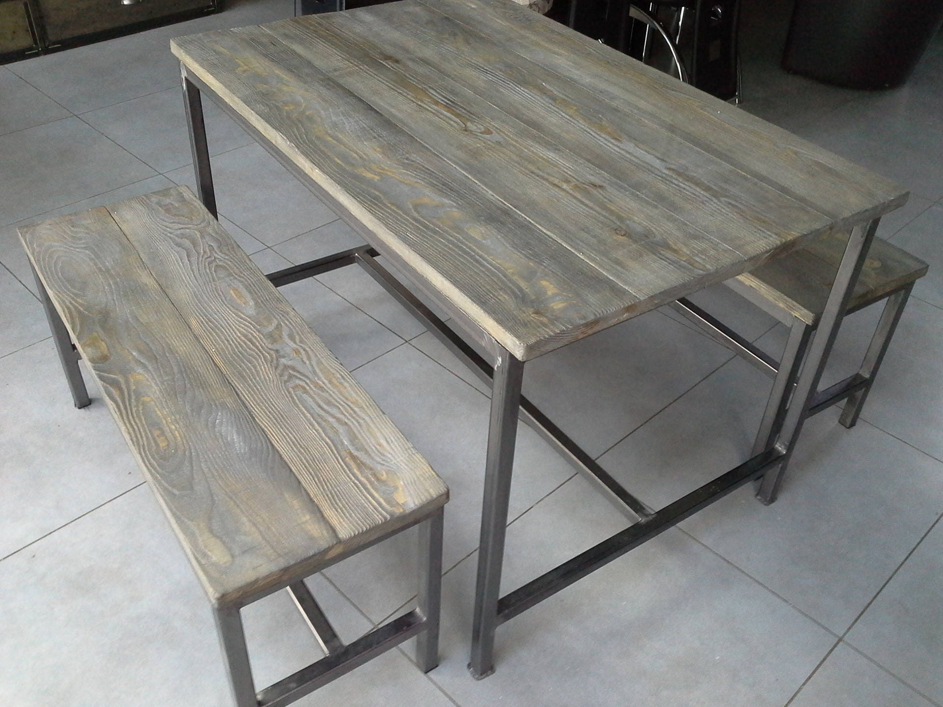 Meuble Industriel Table de Salle A Manger + Banc