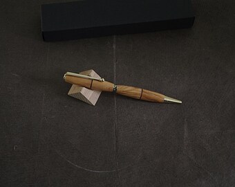 Stylo bille, bic, matériel pour écriture, cadeau