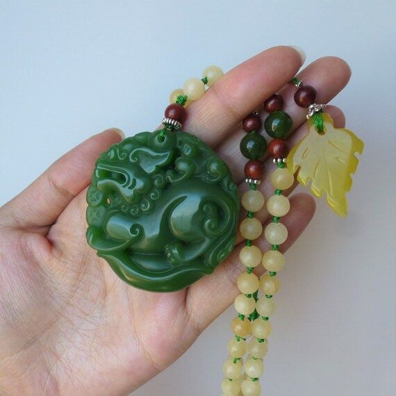 Pendentif Pixiu Maman Et Bebe En Jade Vert Teinte Collier Etsy
