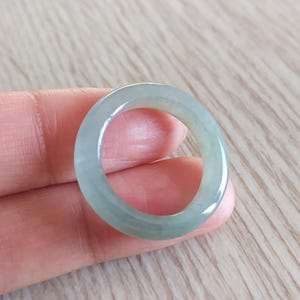 Anillo de jadeíta natural de grado A de 17 mm de Birmania, US 6,75, Fr 53,5, jade verde claro translúcido, anillo de jade real para ella. MOOD ASIÁTICO