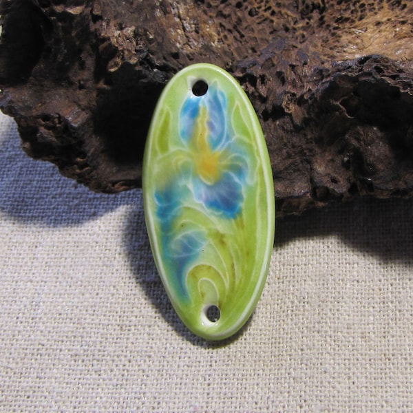 Iris connector pendant in artisanal porcelain, jewelry creation, necklace, ceramic