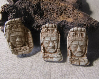 Au choix 2 breloques ou 1 pendentif connecteur en céramique artisanale pour création, statue visage Angkor, sculpture, architecture