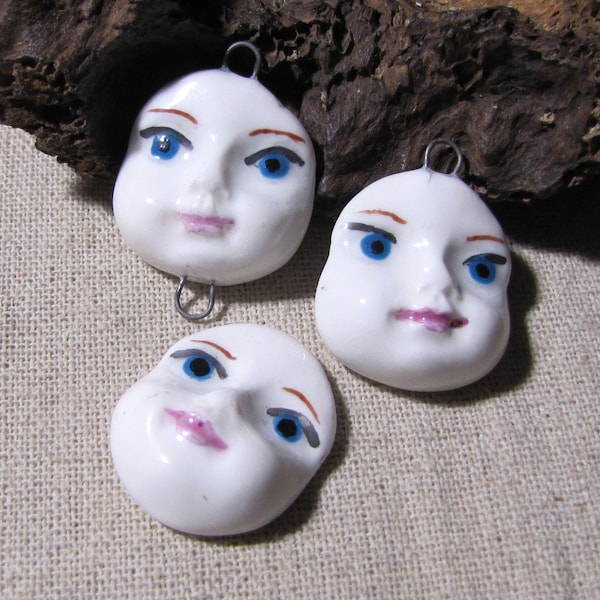 Visage en porcelaine artisanale au choix connecteur, pendentif ou cabochon, visage  peint main, poupée, enfant, ange, chérubin, céramique