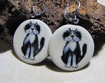 Black and white cat in artisanal ceramic, stainless steel sleeping earrings, funny cat
