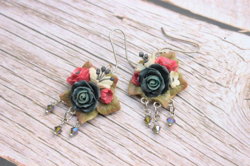Earrings modeled in cold porcelain unique handmade model Bouquet