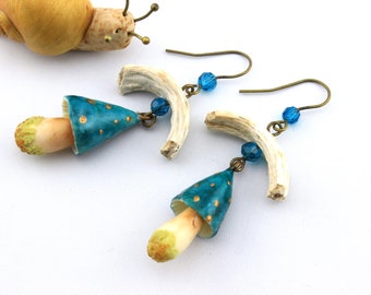 Boucles d'oreille champignons,  modelés en porcelaine froide, fait main,