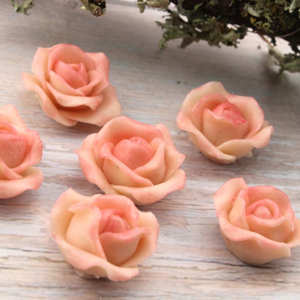 6 Mini roses aquarellées rose dégradé, modelées en porcelaine froide