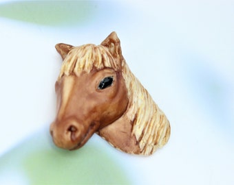 Horse, unique piece, handmade, modeled in cold porcelain