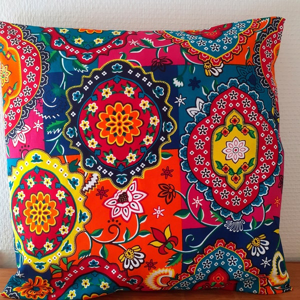 Plusieurs dimensions housse pour coussin en wax style africain polonais russe tsigane