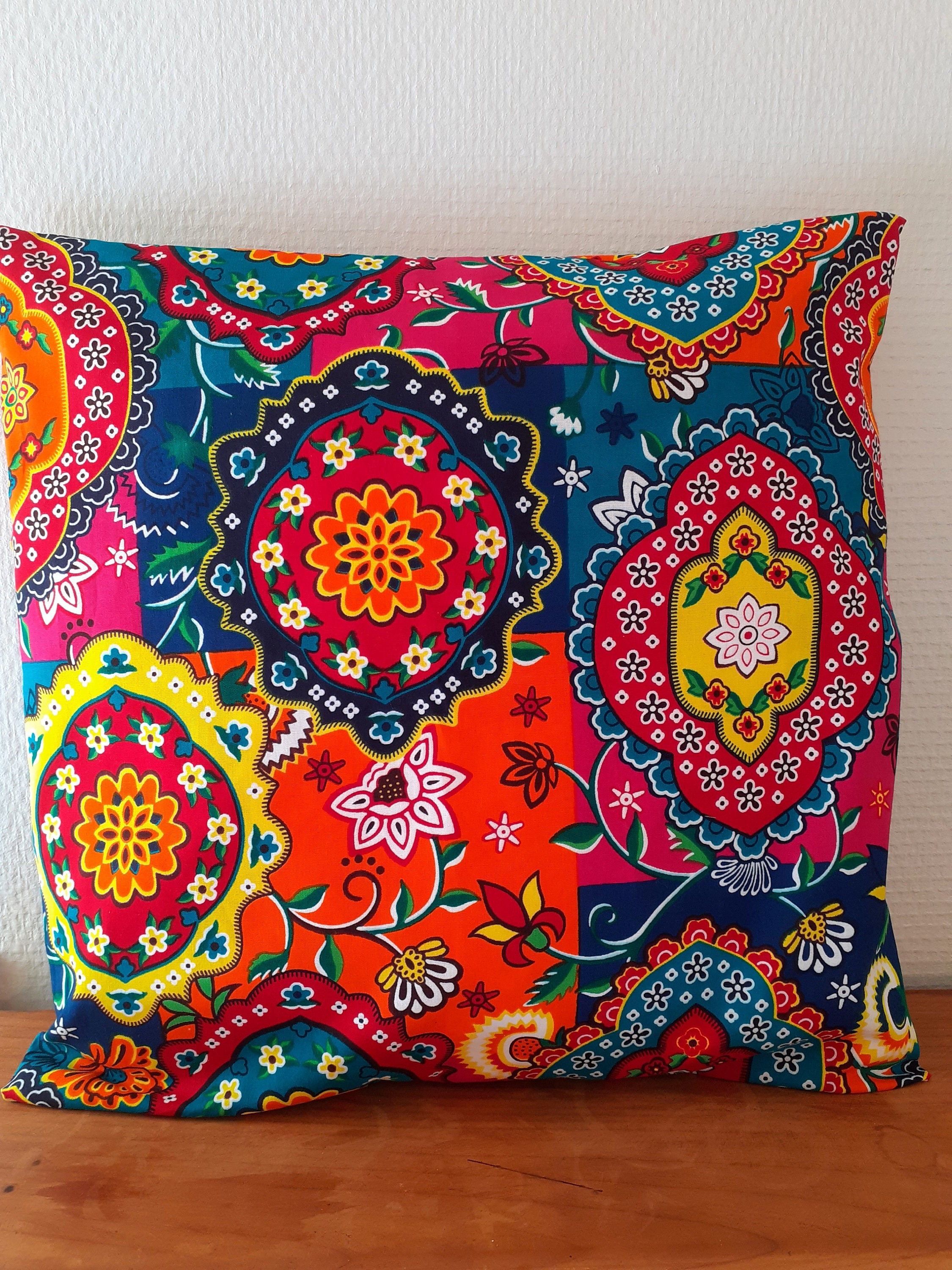 Plusieurs Dimensions Housse Pour Coussin en Wax Style Africain Polonais Russe Tsigane