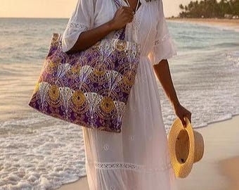 Large lined beach bag, tote bag in purple target disc print wax print
