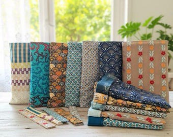 Printed book cover with Japanese fans or shells, with a free fabric bookmark, padded cotton, original gift idea