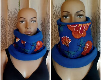 SENT RAPIDE Snood neck, blue polar scarf and African wax.