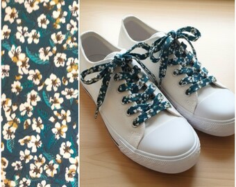 Floral print cotton shoelaces, small flowers