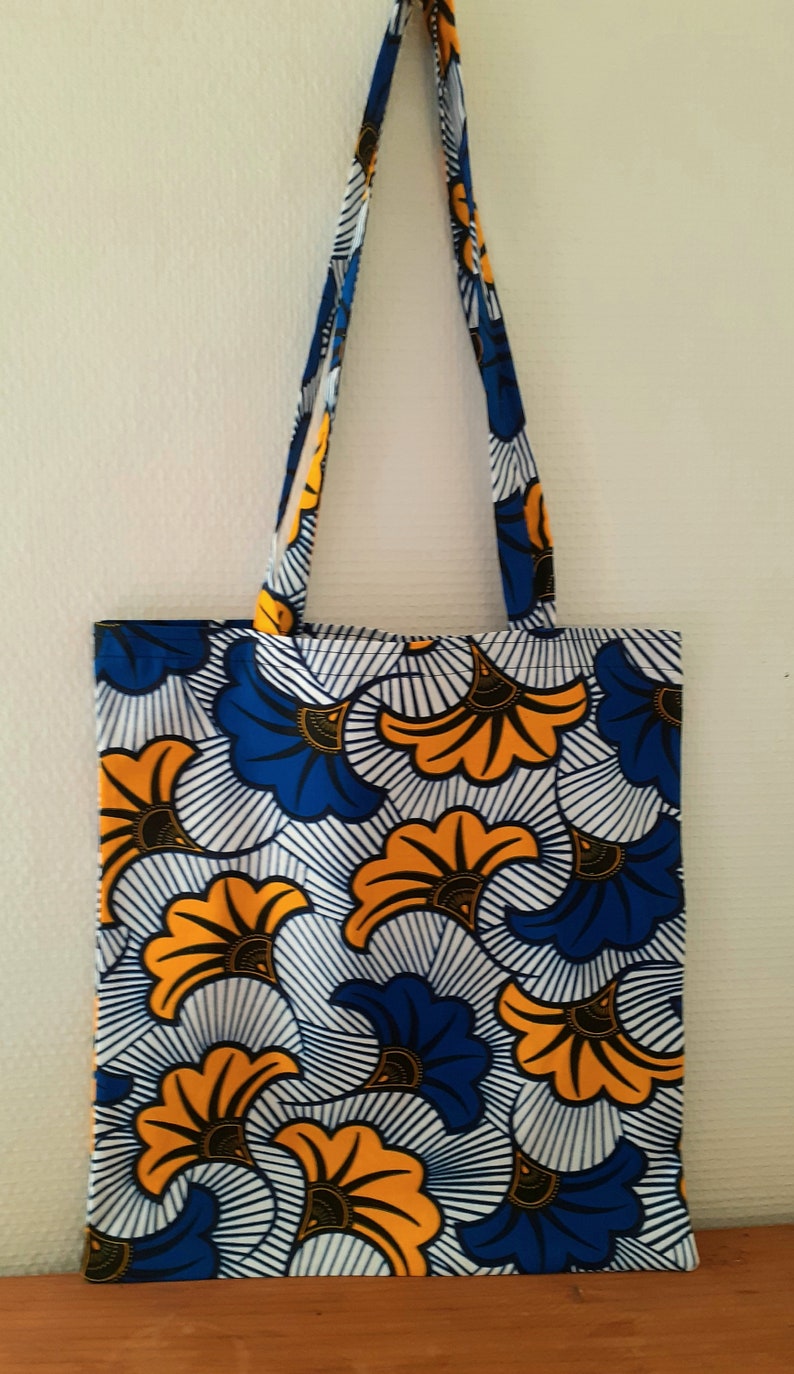 ENVOI RAPIDE Tote bag, just bag, sac de courses, cabas, en wax style africain fleurs de mariage. Cadeau gift mode image 2