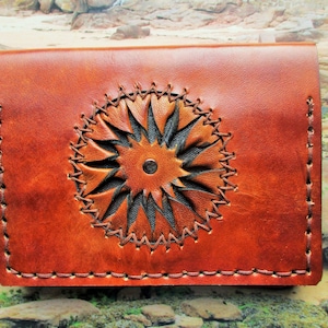 petit portefeuille cuir, portefeuille artisanal homme ou femme, mandala torsadée, fait main