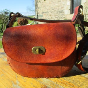 Sac Bandoulière Cuir, Souple, Fermoir, Cousu Main, petit Sac Handwerks