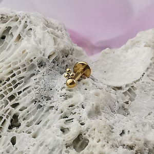 Gold Plated Stainless Steel Dotted Labret,Tragus,Medusa,Monroe,Gold Piercing,Body Jewellery,Threaded pin,Threaded end