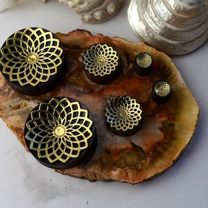 Wooden Brass Plugs,Mandala Plugs,18mm,22mm,24mm,26mm,28mm,30mm,40mm,Gauge Jewelry,Organic Plugs