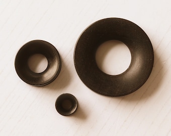 Iron Wood Tunnel, WoodTunnel,WoodPlug,BlackEarTunnel,StetchedJewelry, BodyJewellery,5mm,6mm,8mm,10mm,12mm,25mm