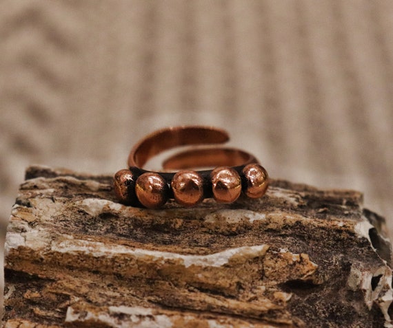 Pure Copper Size 6 Ring Hand Forged with Dark Blue Patina - MetalSmitten.com