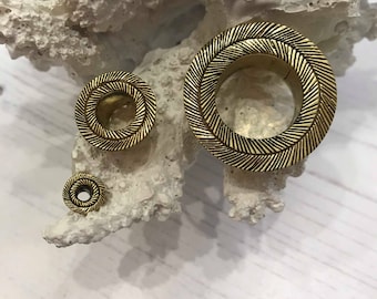 Feather Brass Tunnel, Golden Plugs for Stretched ears, Gauge jewellery, Gold ear tunnels,14mm,16mm,18mm,20mm