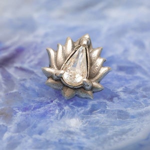 Nose Stud, Body Jewelry, Nose Bones, Brass Nose Jewelry, Nose Piercing,Mandala Nose Stud,Silver,Piercing,Tribal,Threadless pins,Ends