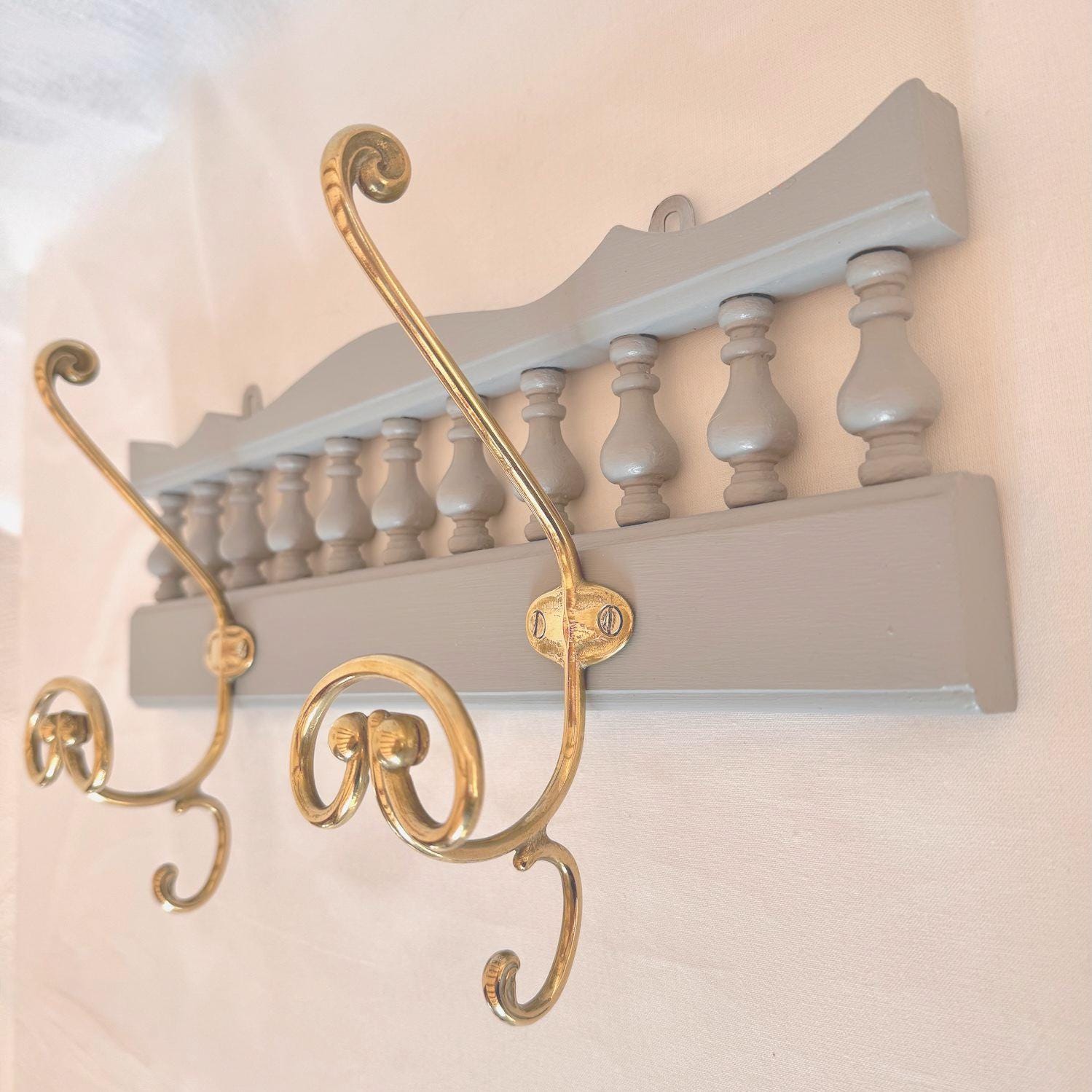 Porte-manteau Mural En Laiton Style Empire – Crochet Classique Gris