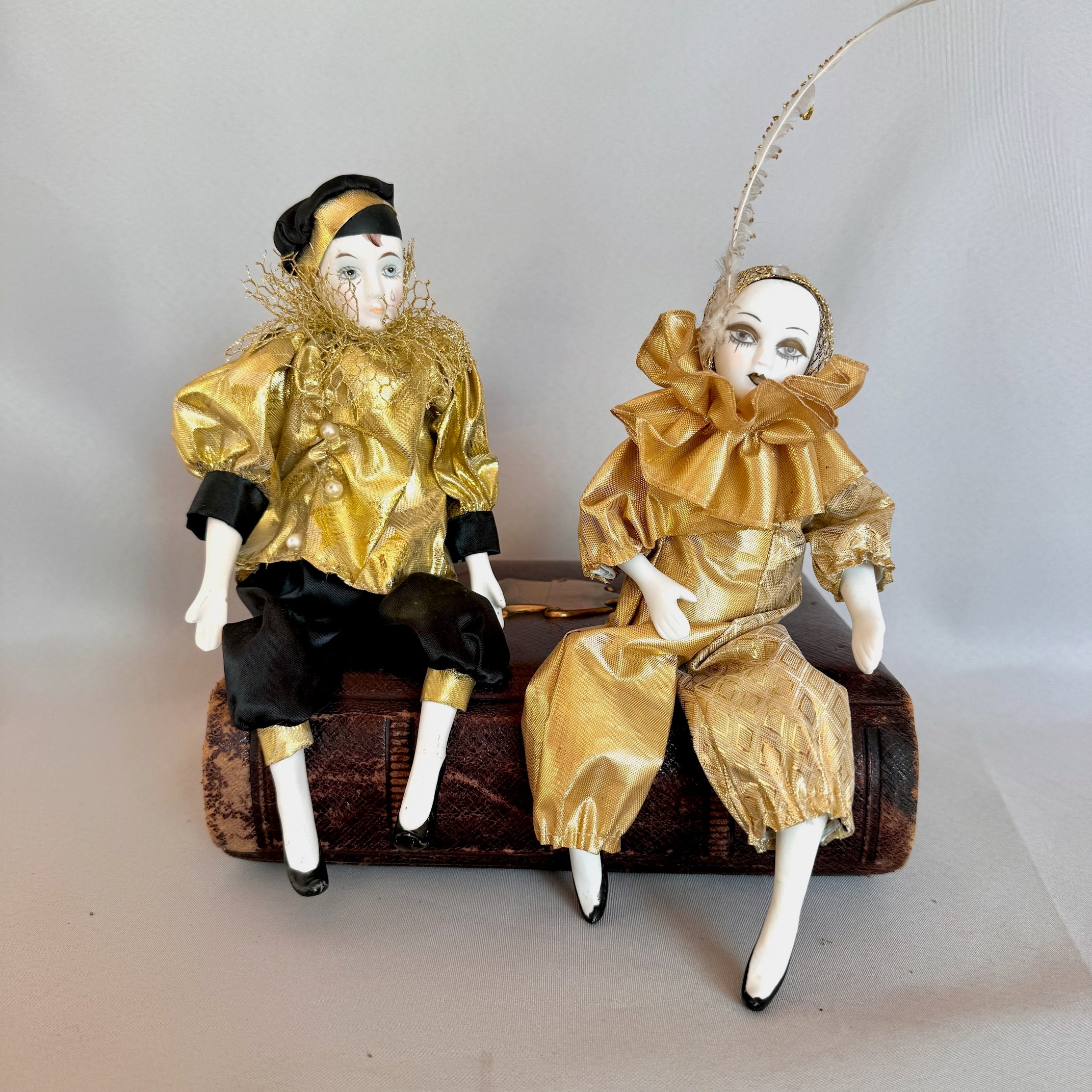Vintage Pierrot Mime Statue Black & White Glazed Plaster Clown Statuette  New Wave Kitsch Figure 80s Statuette Chalkware Unique Statement