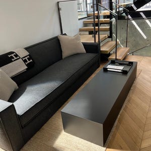 Seamless Stainless Steel Cube Coffee Table: Modern Minimalist Design