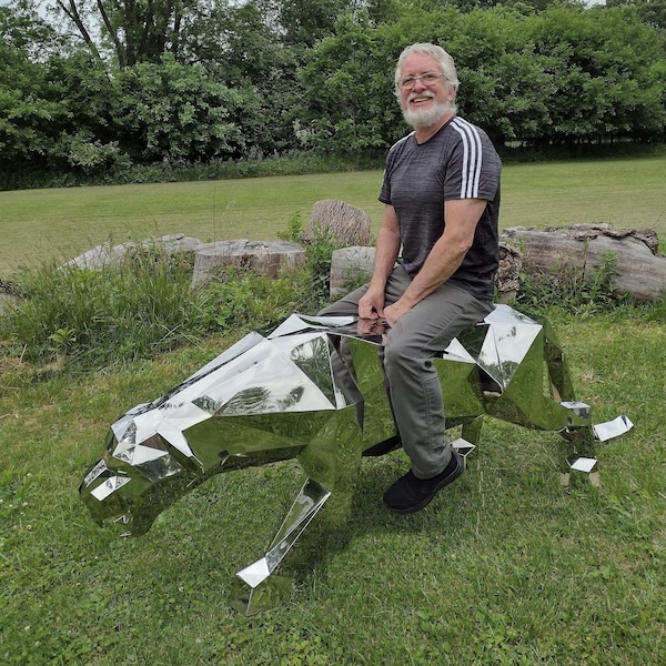 Stainless Steel Panther Sculpture: Polygonal Metal Art, Outdoor Statue