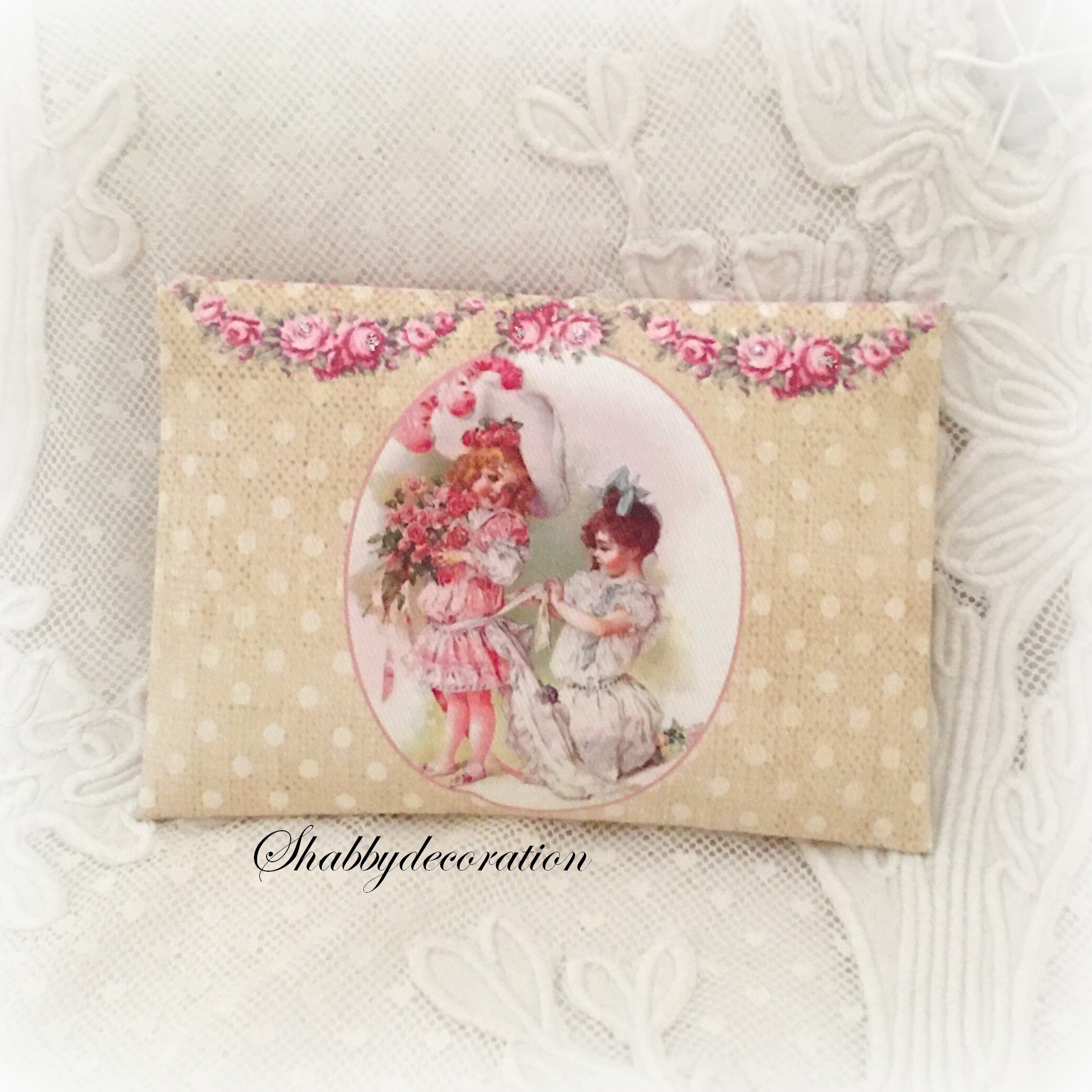 Enveloppe en Tissu Shabby Fillettes Roses Anciennes Diffuseur de Parfum Lavande