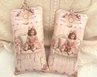 Hanging fabric scented labels, fabric decoration for Victorian doll chairs, nostalgia, floral scent, shabby chic