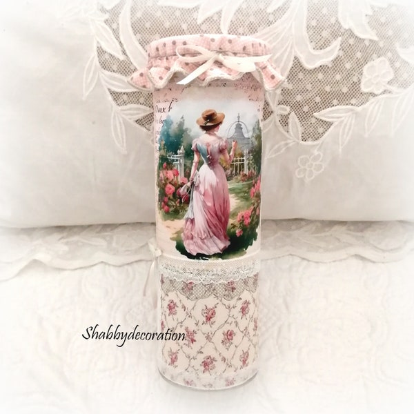 Boite tube shabby victorienne et sa charlotte, boite cadeau, emballage